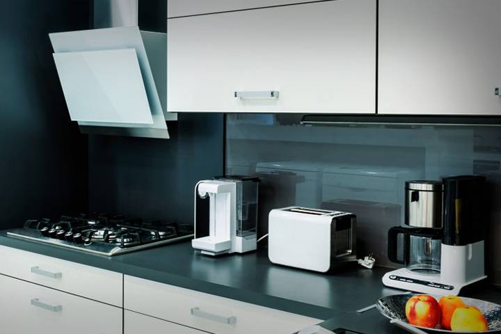 1080x900 455938 tech_one.jpg t_news