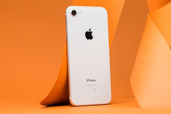 Каким будет айфон 9